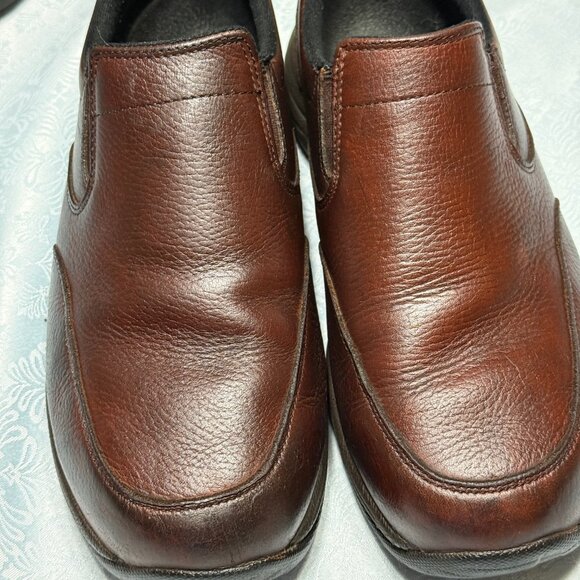 LL BEAN Men's Comfort Mocs brown leather size 10 wide - Picture 1 of 11